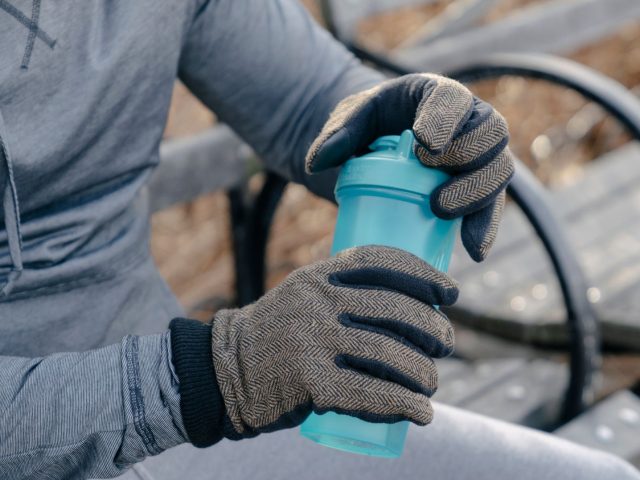 Comment bien s’hydrater pour rester en forme cet hiver ?