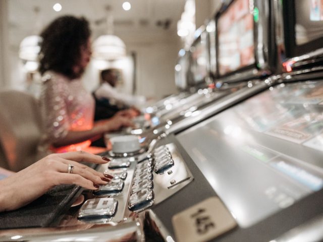 Comparatif Unibet vs NetBet pour paris sportifs